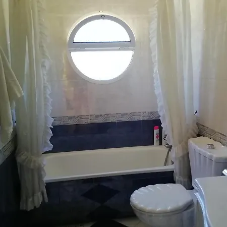 Дом В Старинном, Классическом Стиле Vakantiehuis Torrevieja